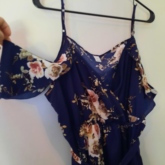 Navy floral dress size 1x - Picture 3 of 5